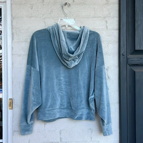 American Eagle Spa Blue Velour Cropped Pullover Hoodie Size Small - Picture 5 of 11